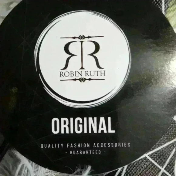 ***NWT*** ROBIN RUTH FLORAL GIBRALTAR WRISTLET - Picture 3 of 12